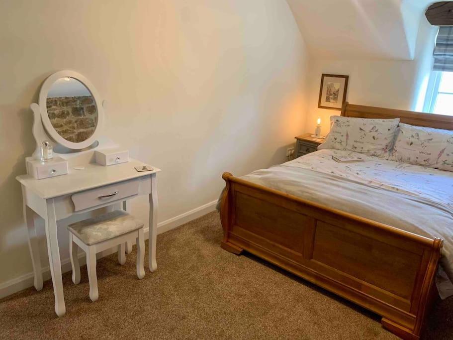 Gorgeous Cozy Cottage With A Heritage Feel, Walks, Pubs & Wood Burner Tideswell Ngoại thất bức ảnh