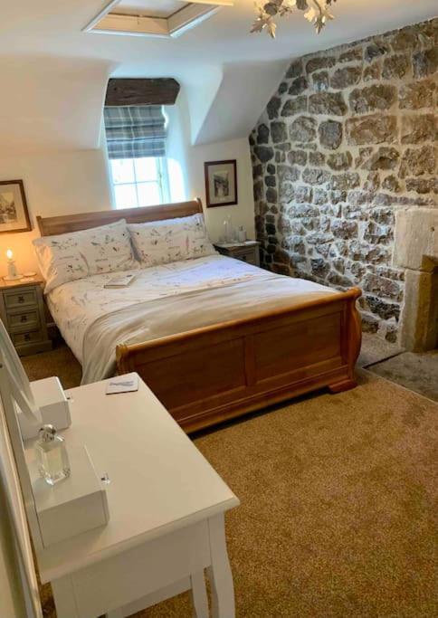 Gorgeous Cozy Cottage With A Heritage Feel, Walks, Pubs & Wood Burner Tideswell Ngoại thất bức ảnh